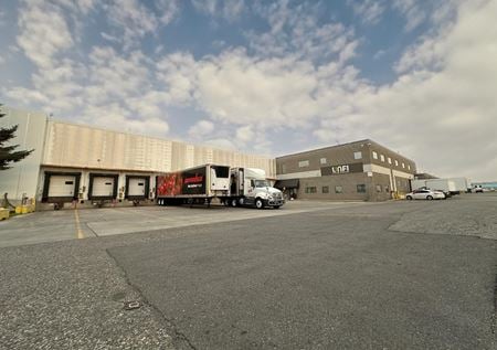 Preview of Industrial space for Rent at 1629 King Ave W
