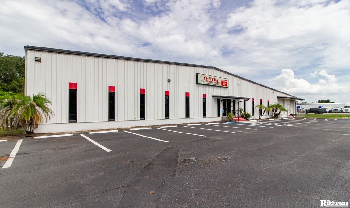 Stand Alone Warehouse Near Polk Parkway