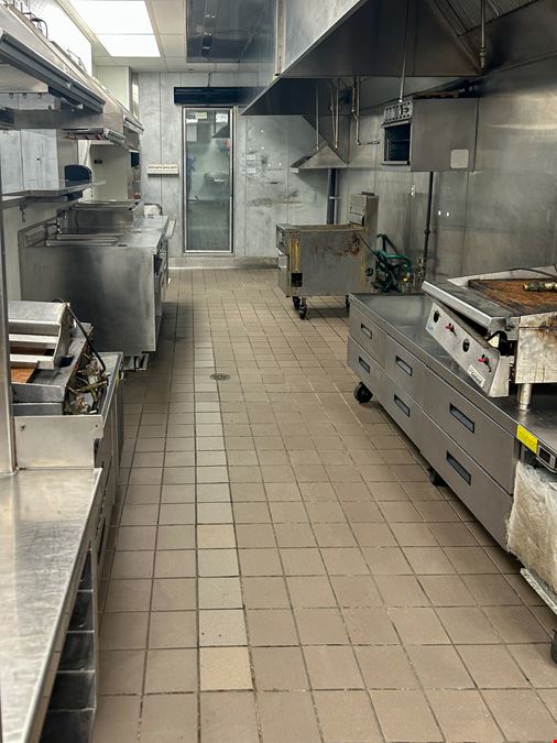 Restaurant Building for Lease in Conway, AR