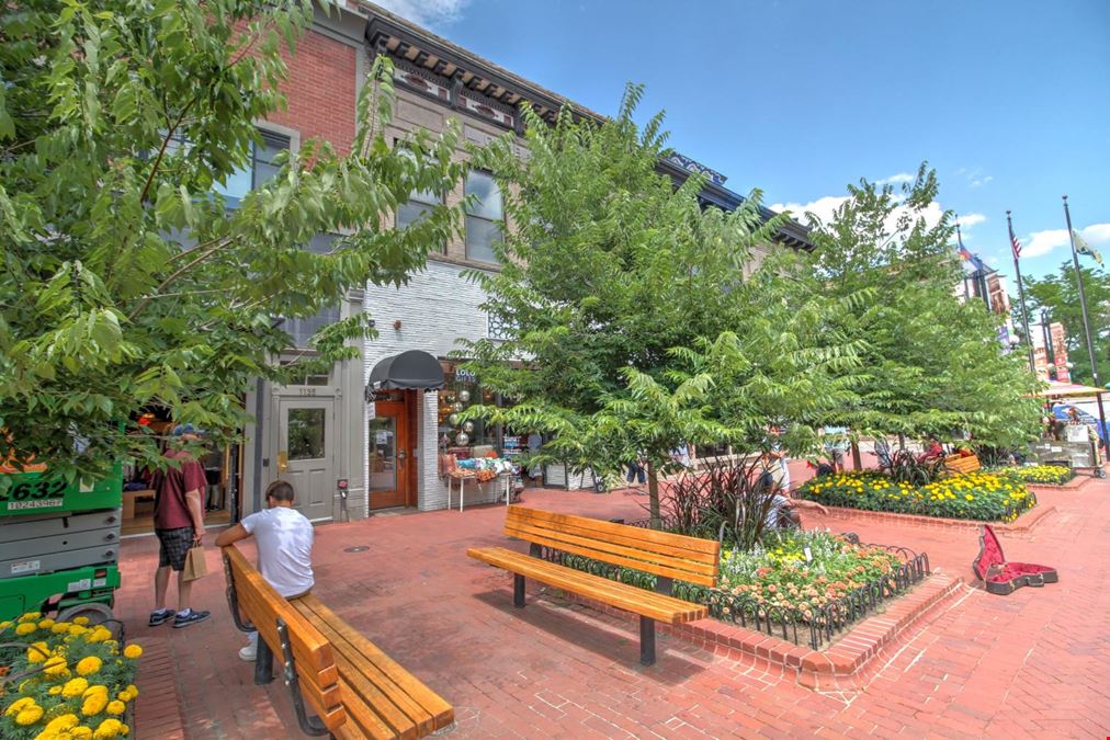 1137 Pearl Street