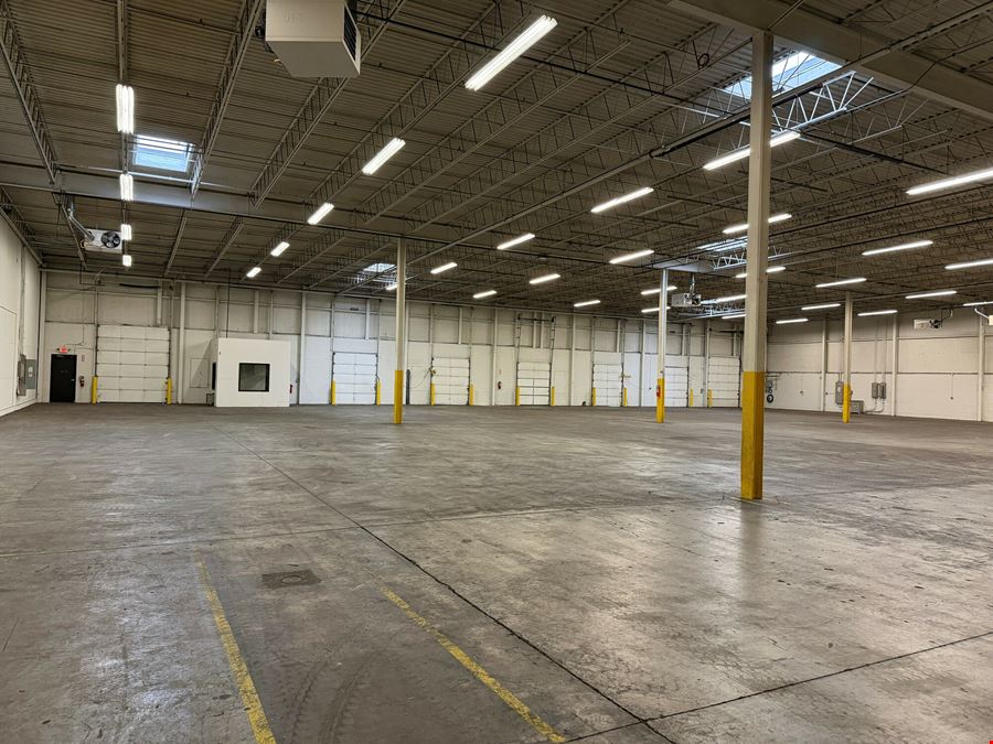 1200 Taylors Lane - Bldg A