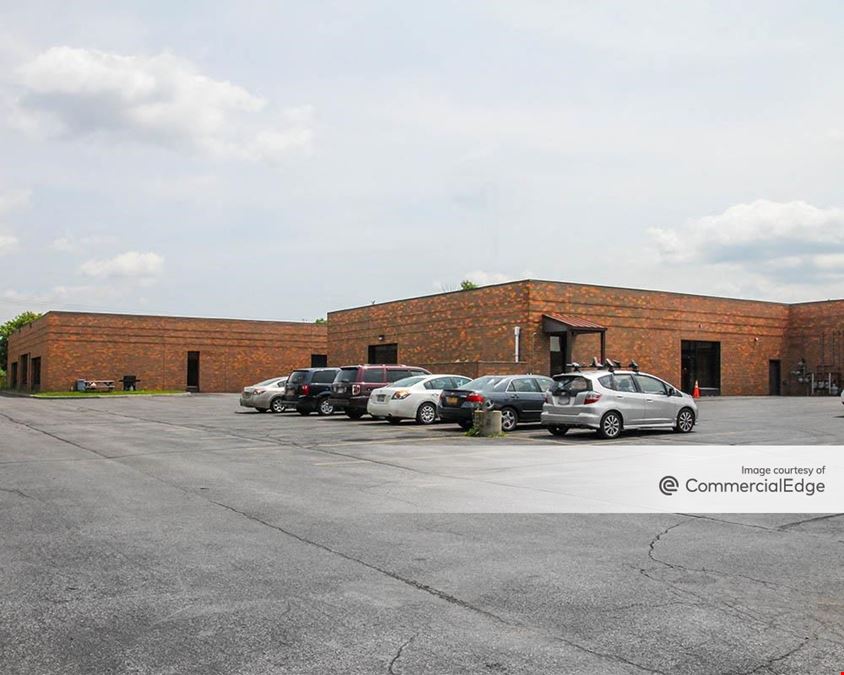 Pioneer Business Park - 6007 Fair Lakes Road