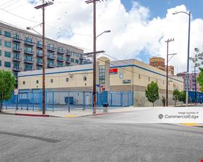 667 Santa Fe Ave.