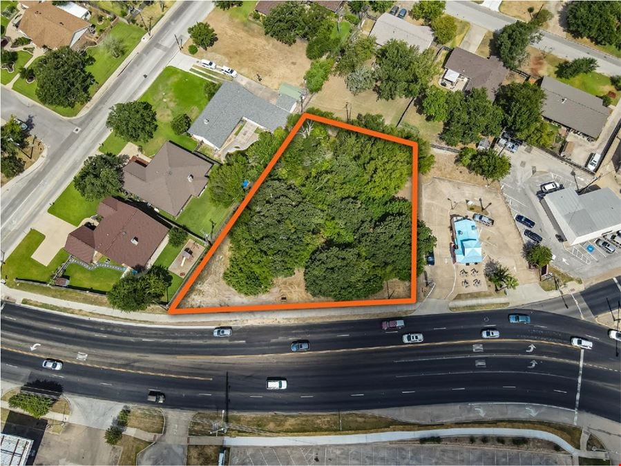 1122 E Villa Maria Rd