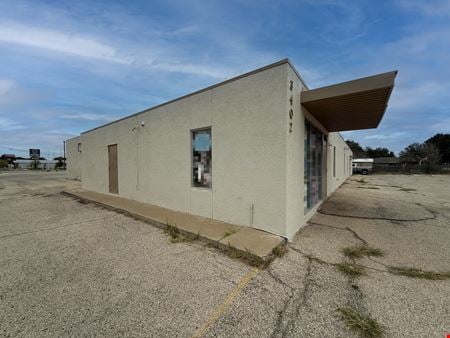 Preview of commercial space at 3402 N Big Spring St