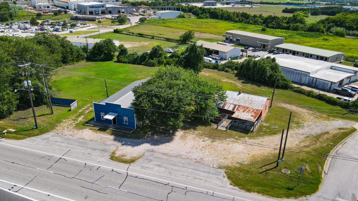 1083 Highway 290
