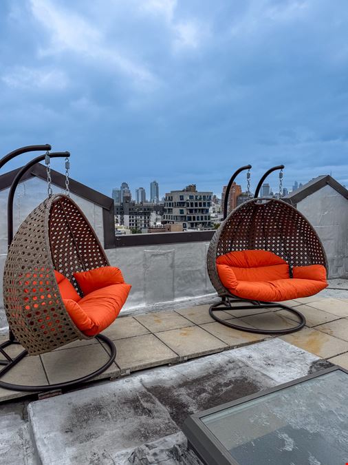 350 Manhattan Avenue | Fully Occupied Corner Free Market Residential Building in the Heart of Williamsburg