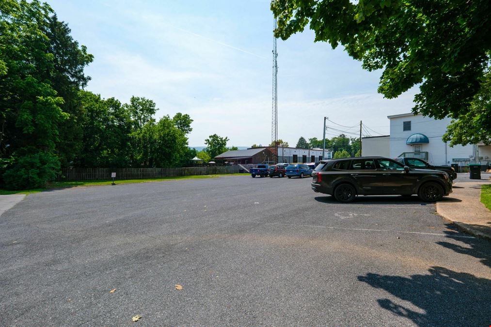 SINGLE OFFICE SPACE AVAILABLE IN WOODSTOCK