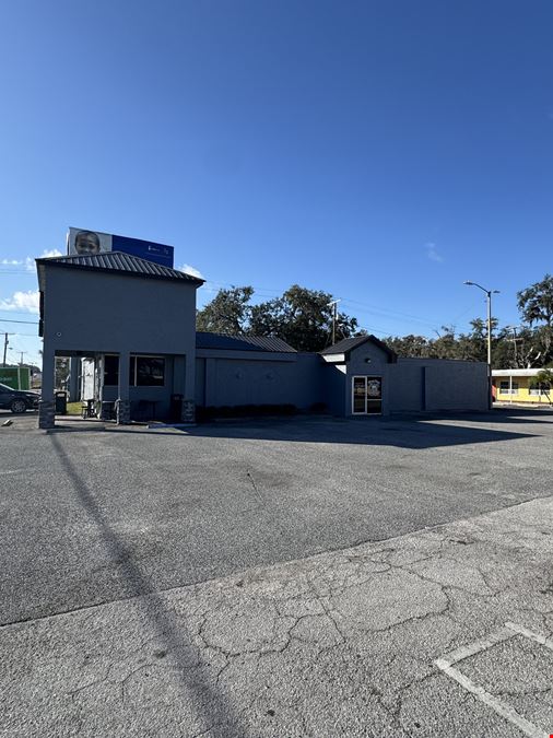 Building and Real Estate for Sale