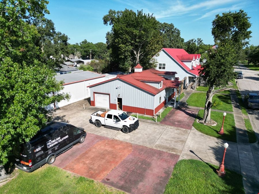 520 Dallas St