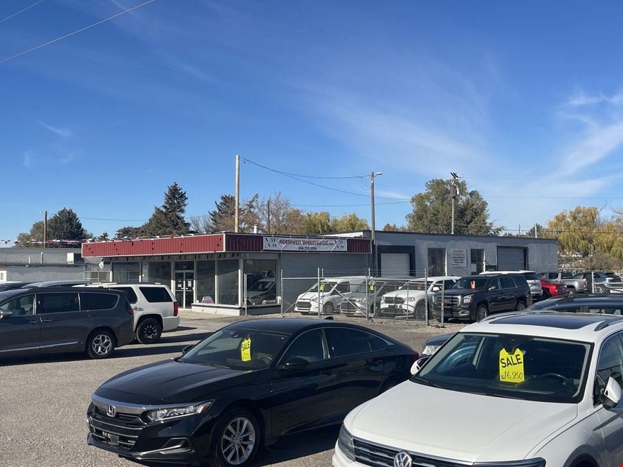 3500 Highway 30	
