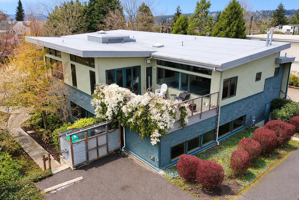 Hanson Professional Building