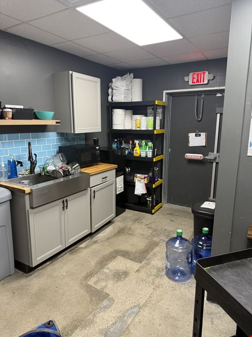 Adrian - Former Operating/Turnkey Retailer Facility