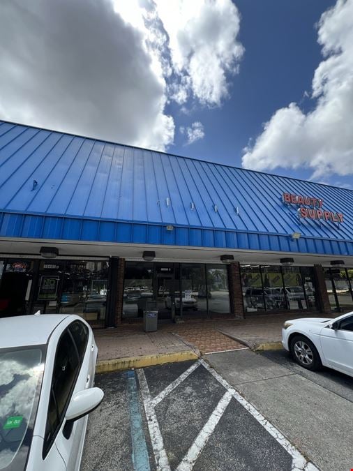 Prominent Retail Level Exposure on South Dixie Hwy