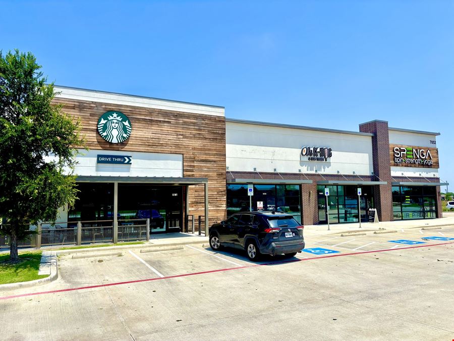 Victory Shops @ Basswood