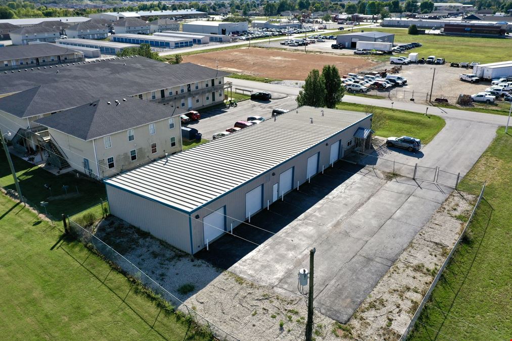 3,500 SF Office / Warehouse Space For lease in Rogersville