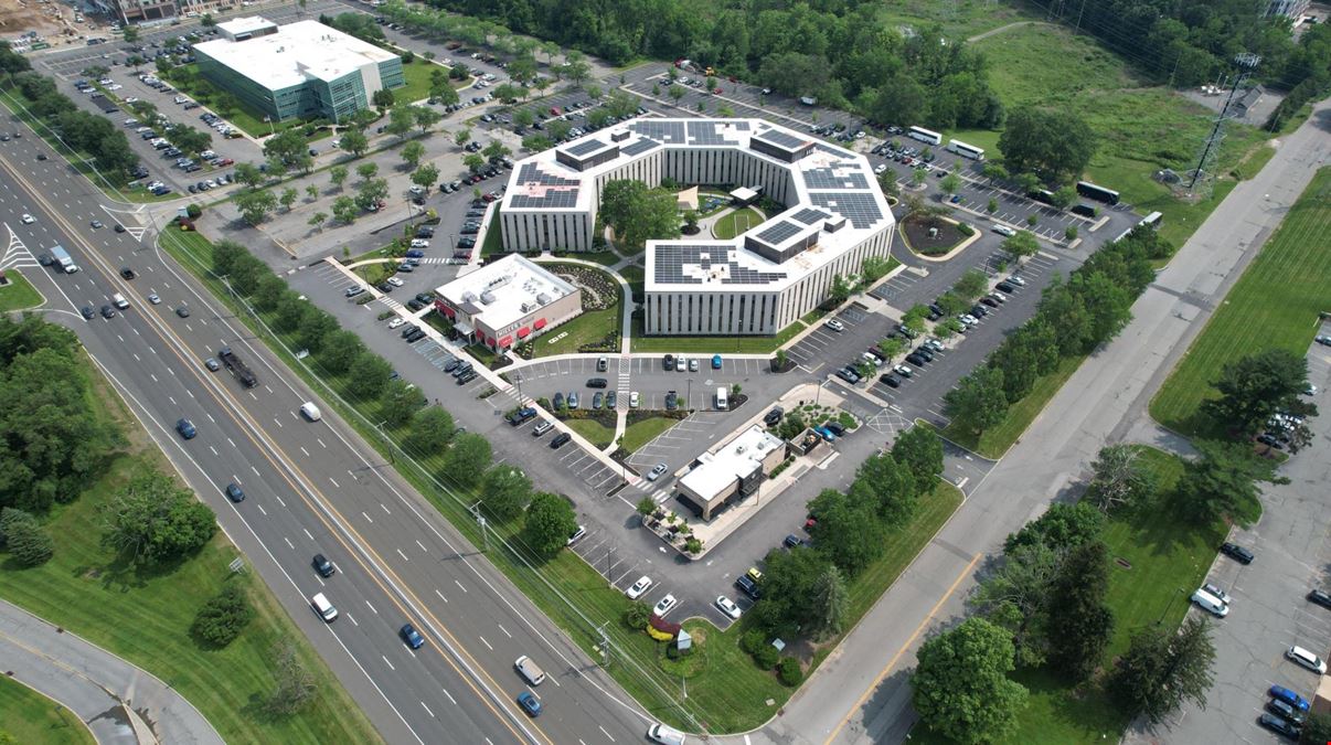 Octagon 10 Office Center