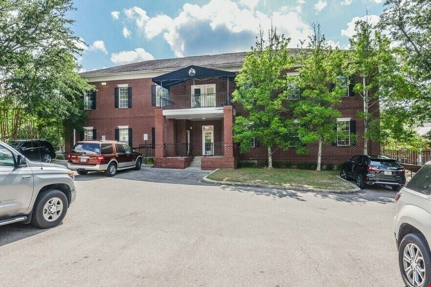 1425 Piedmont Drive