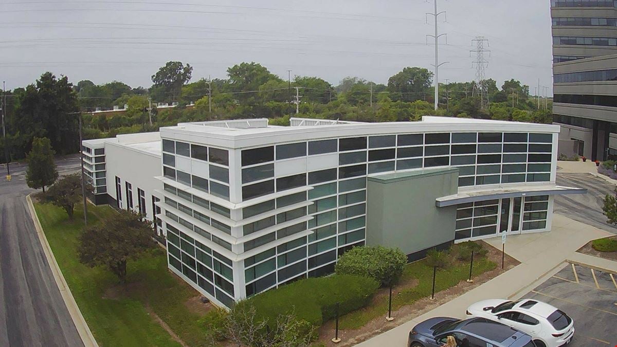 444 Skokie Boulevard
