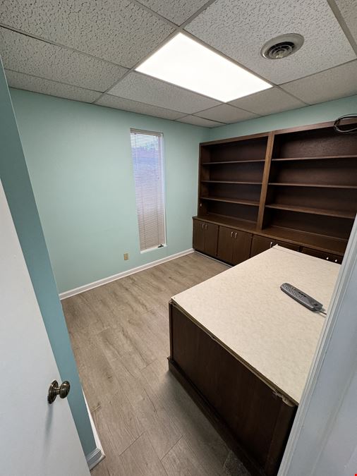 Office/Medical Space For Lease