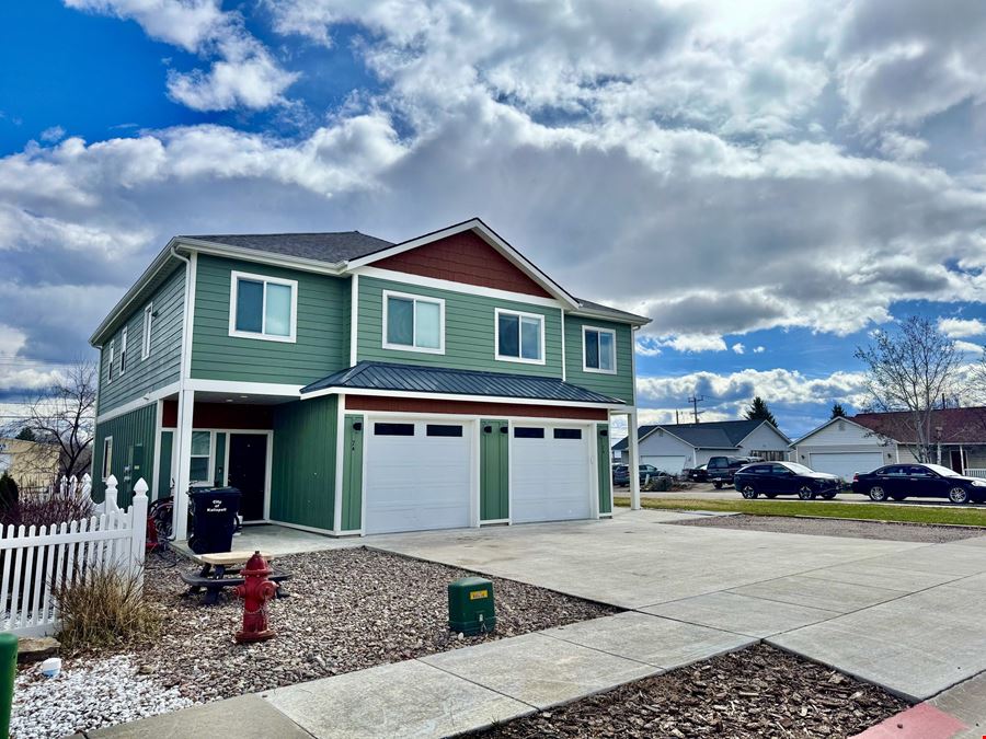 Duplex - 7 Muskrat Dr