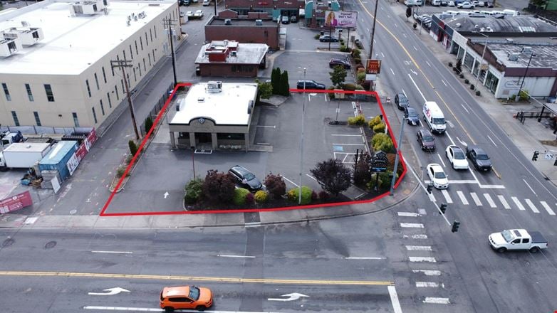 Preview of Retail space for Sale at 224 Central Avenue North