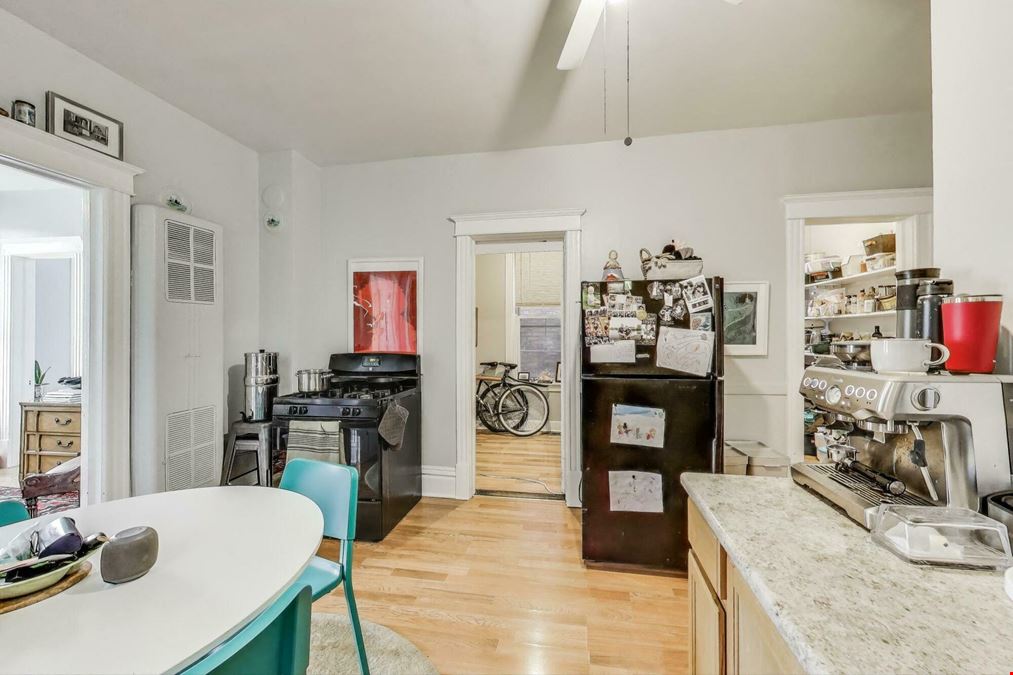 2916 West 25th Place