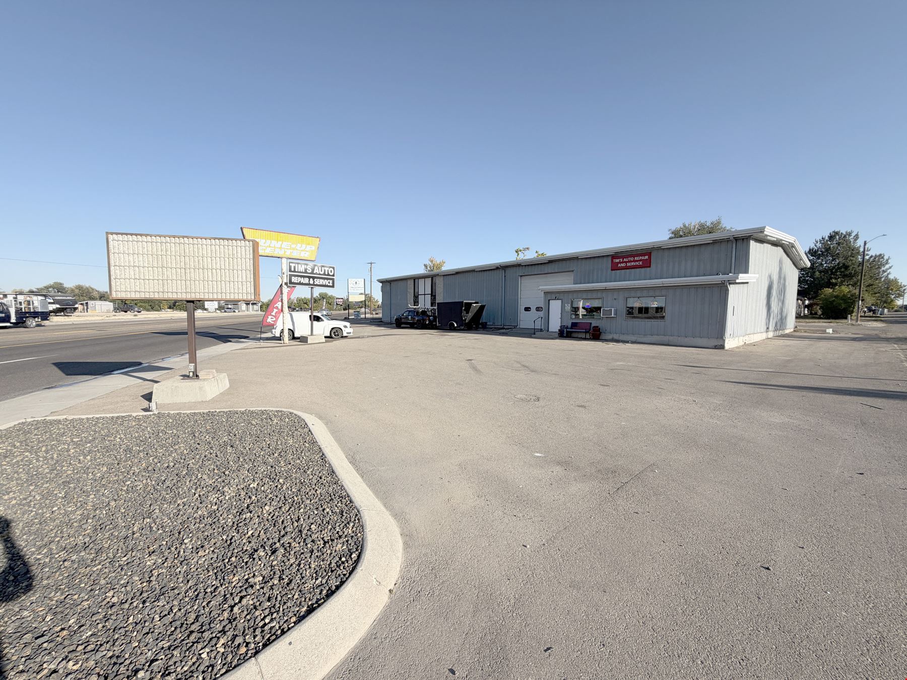 408 & 410 N Franklin Blvd