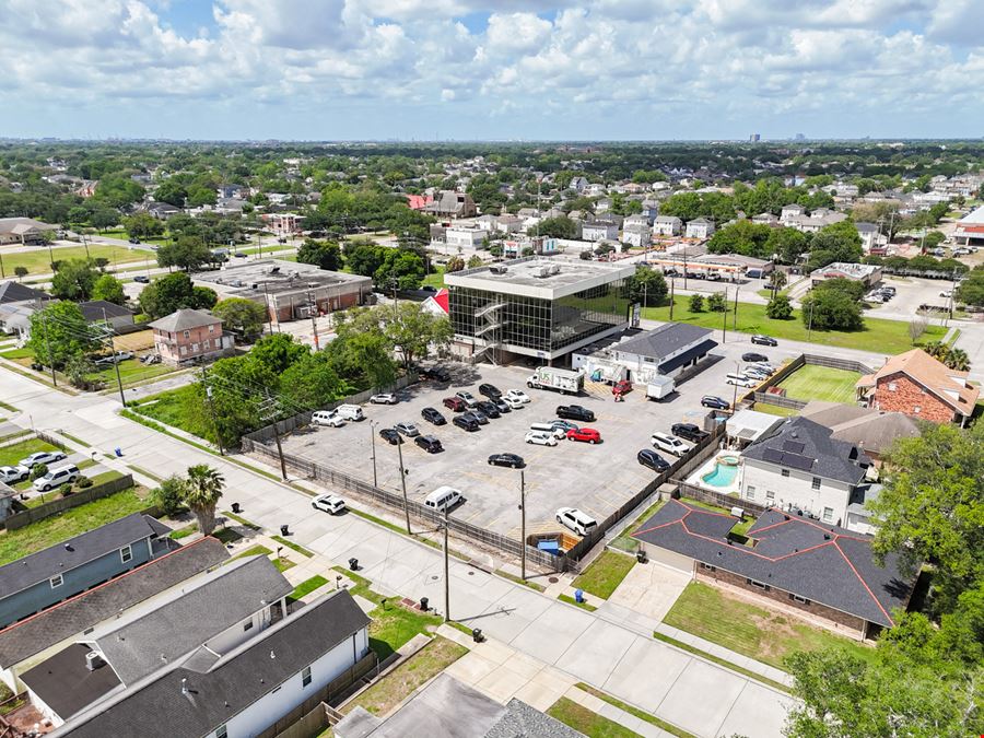 Medically Anchored Office Investment with Value-Add Potential