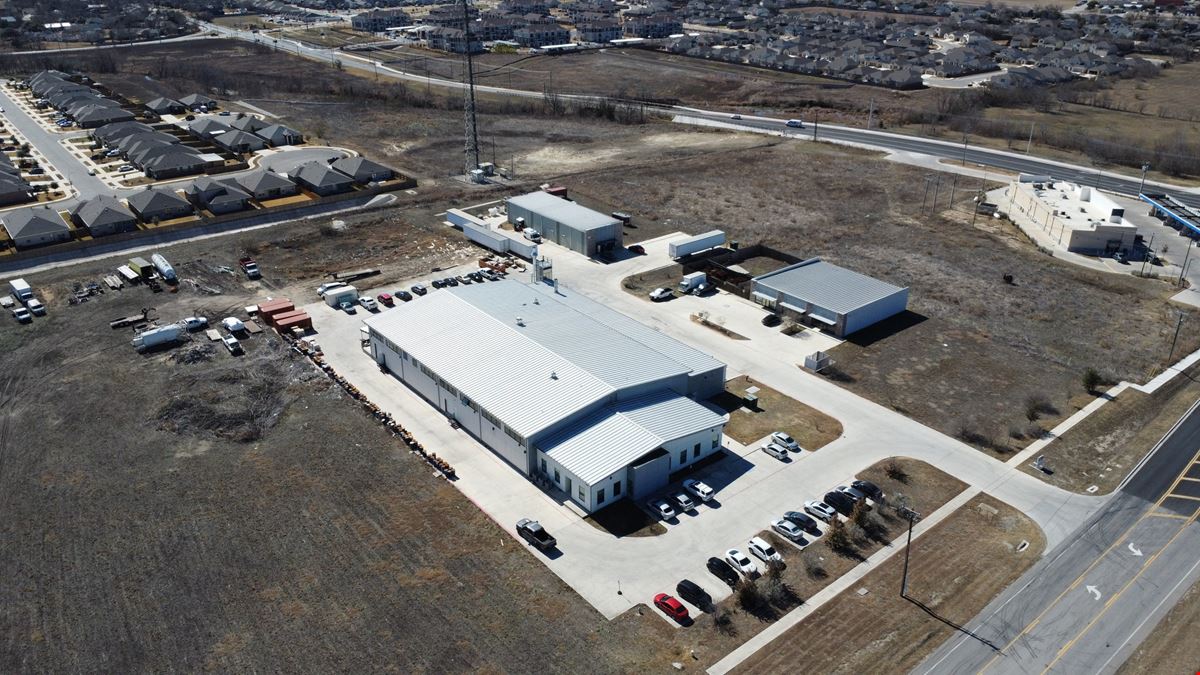 3800 Limmer Loop