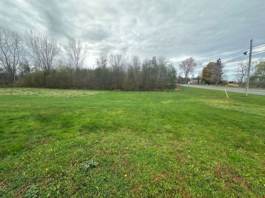 14462 Ridge Rd W - 3,600+/- SF Retail Space