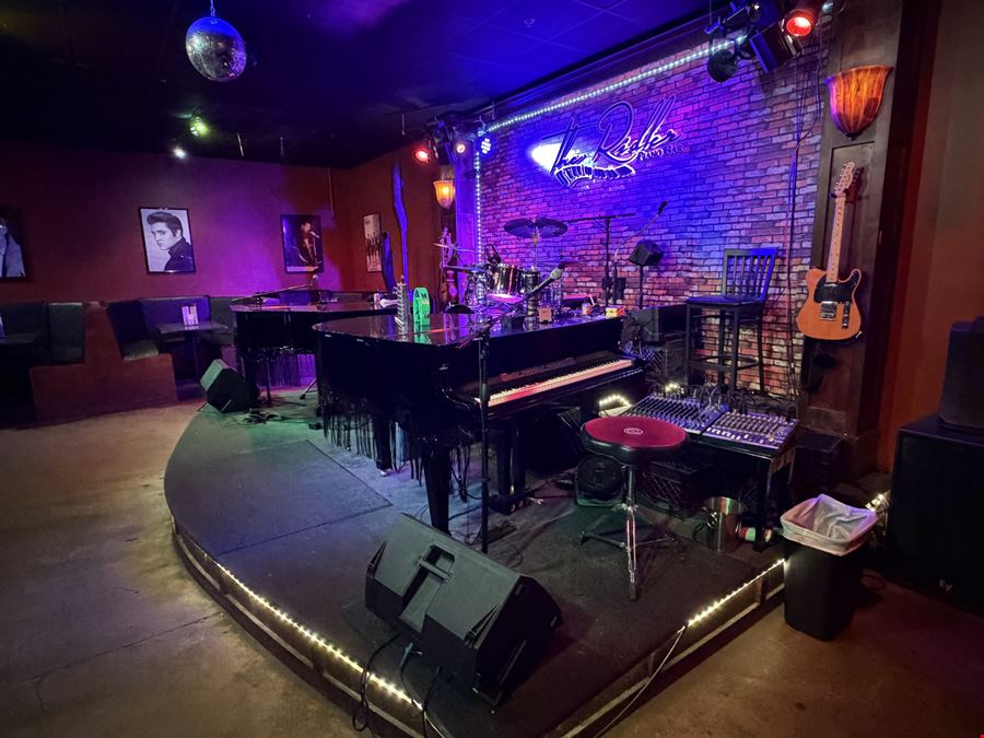 Ridler Piano Bar - Business