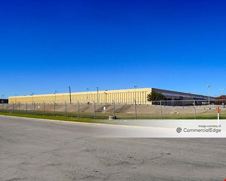 Preview of Industrial space for Rent at 1000 Terminal Rd