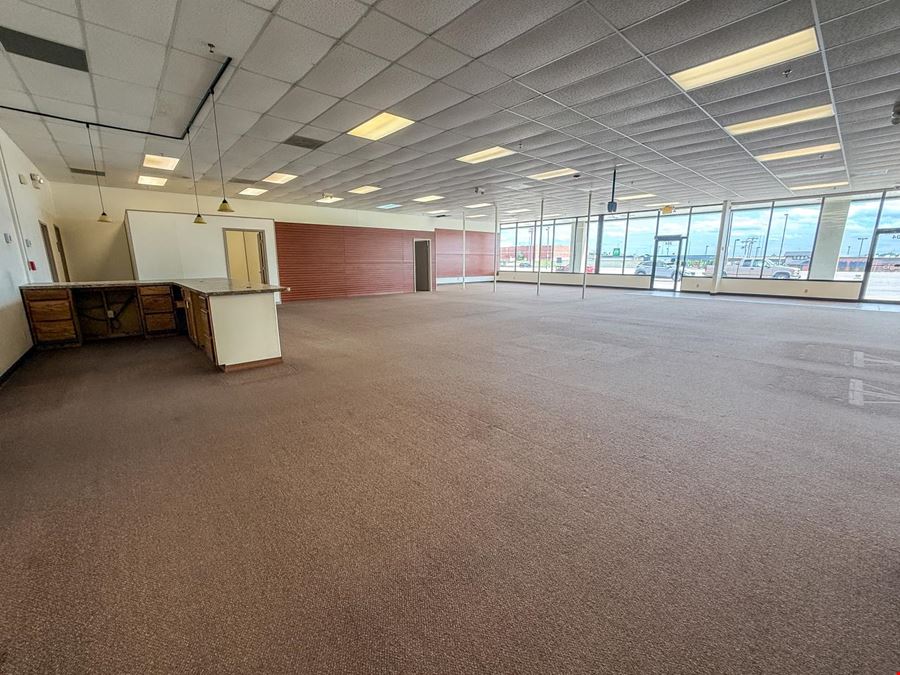Retail Suite at Haines Station Shopping Center