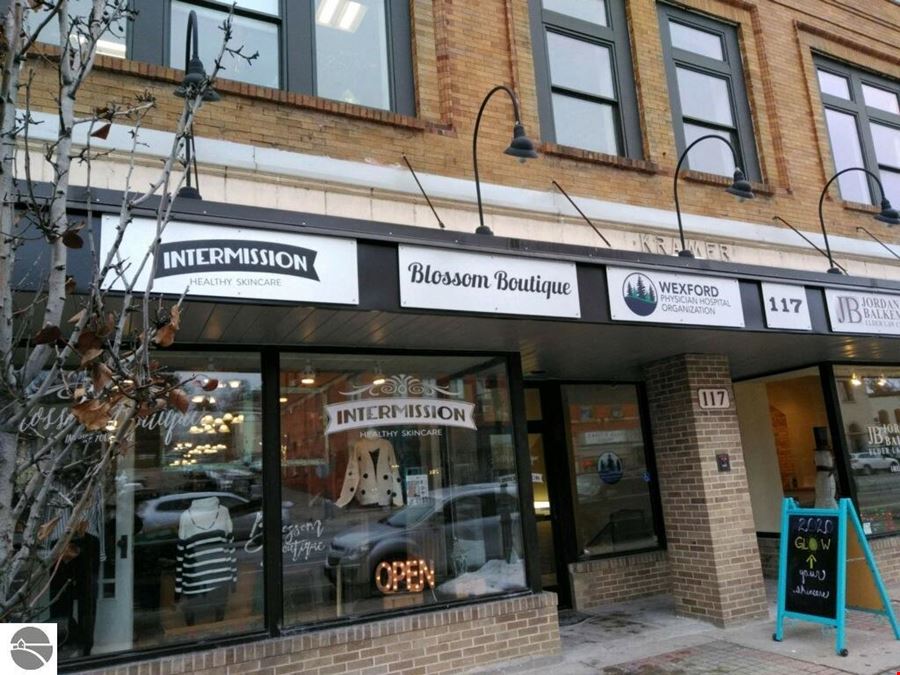 117 N Mitchell Street, Cadillac, MI, 49601