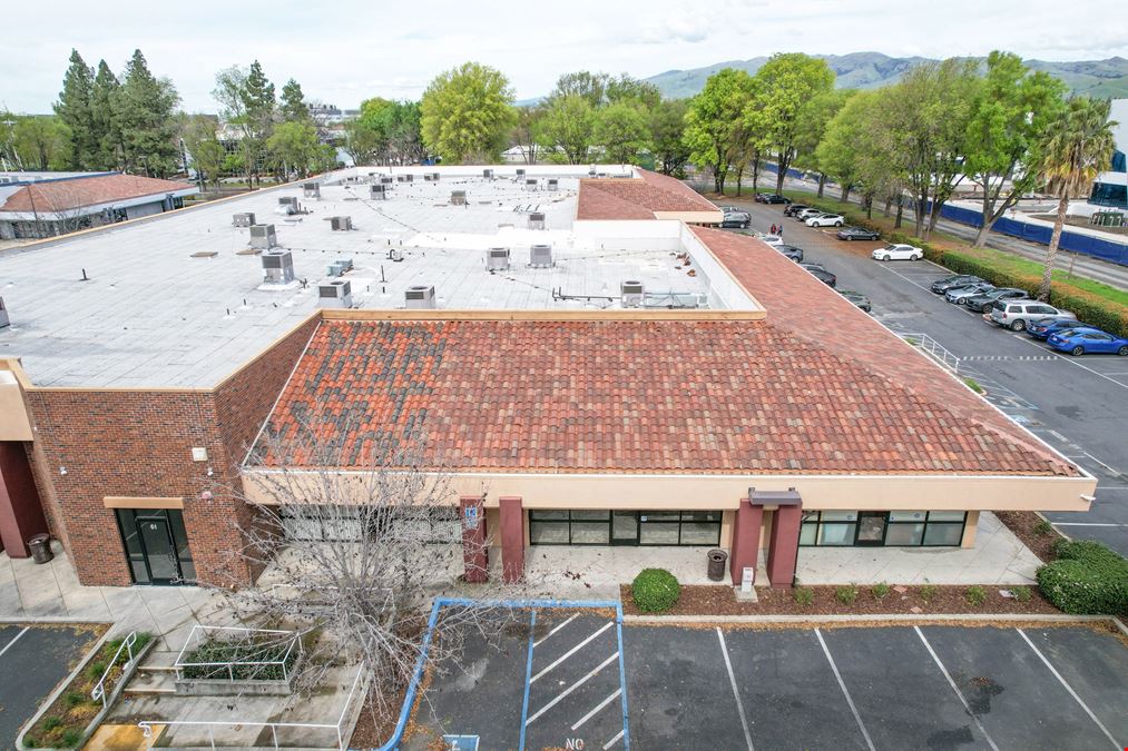 Multi-Use Commercial Condo – Ideal for Owner-User or Investor