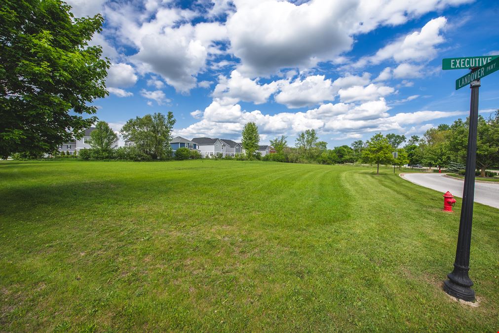 11 Executive Dr. Hawthorn Woods, IL 60047