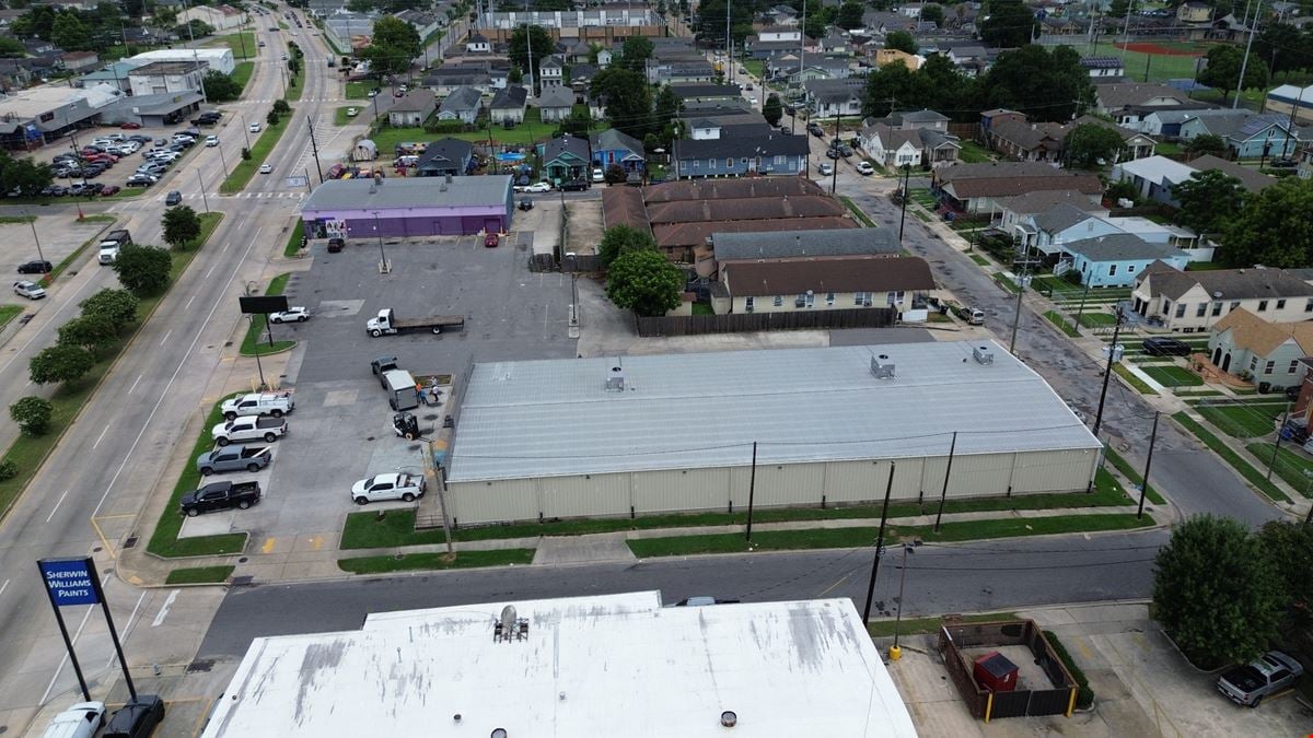 Former Dollar Store For Sublease