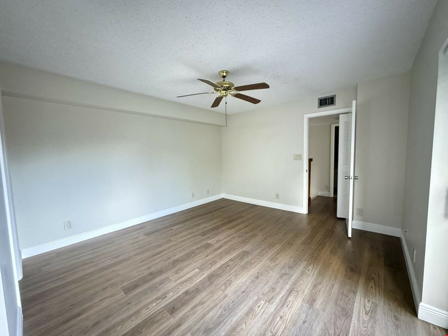 716 Northwest 98th Way
