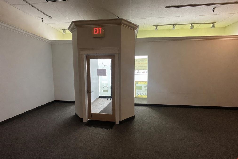 5841 - 5859 Transit Rd.  - 1,420+/- SF & 3,360+/- SF Retail Space