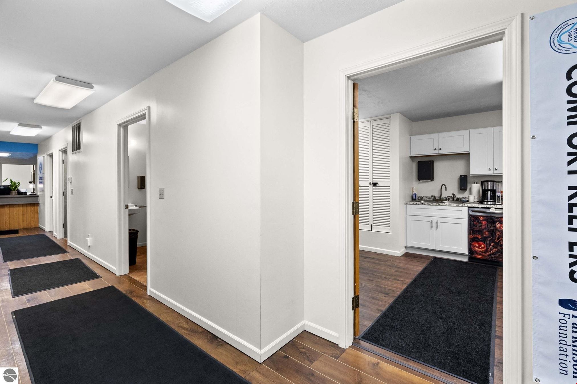 1753 Barlow St
