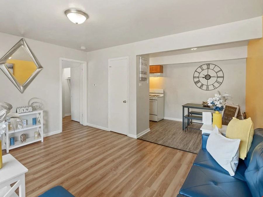 Blue Station Apartments