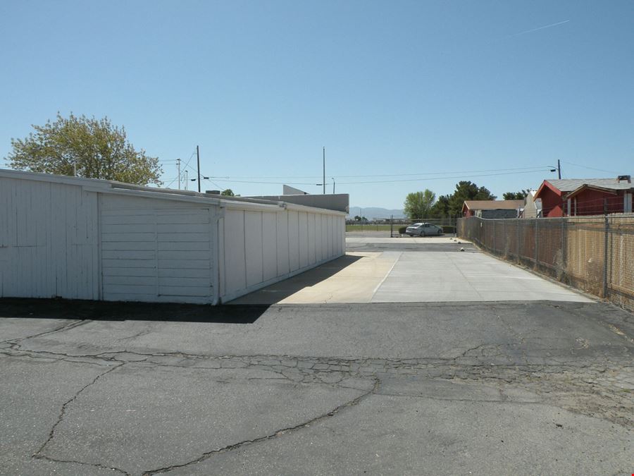 Multi Tenant Commercial property