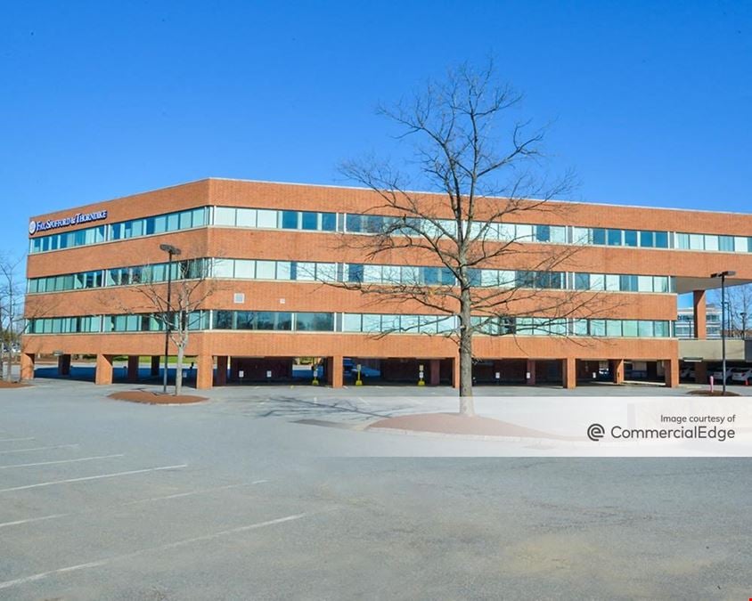 5 Burlington Woods Drive