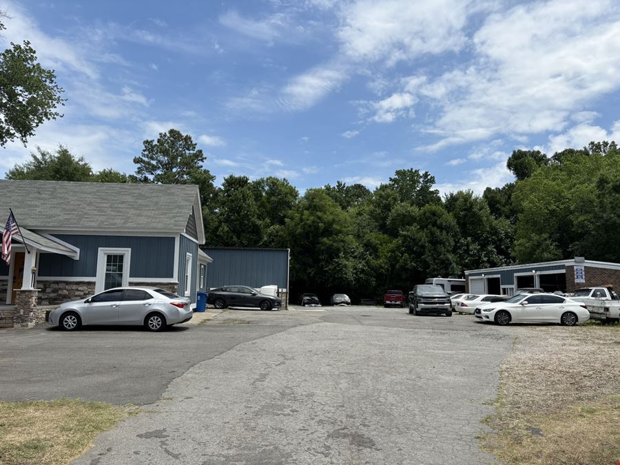 1015 Ellis Road