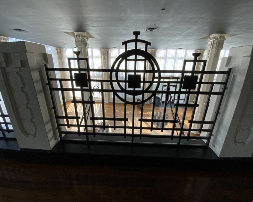 Premiere St. Louis Event/Banquet Destination For Sale