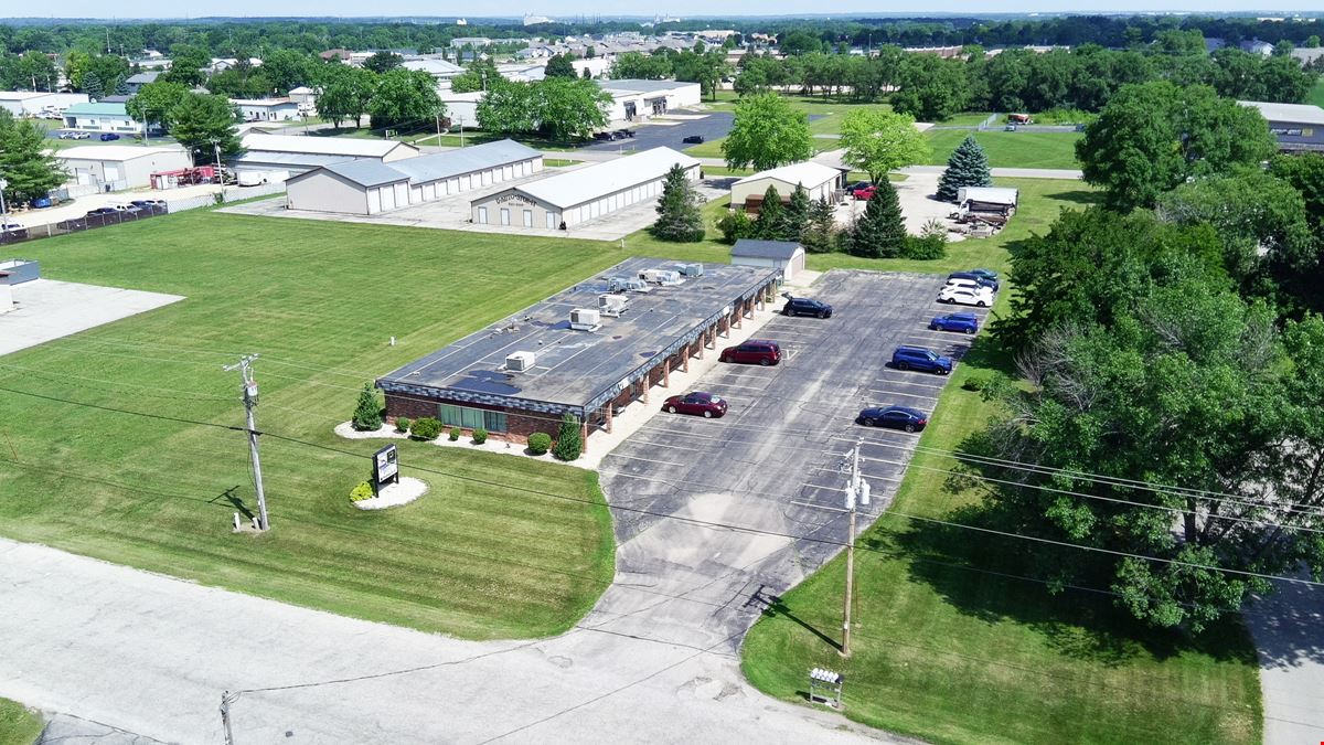 Huebbe Pkwy Strip Center