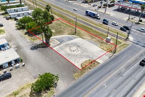 Prime Commercial Corner – High Visibility Opportunity