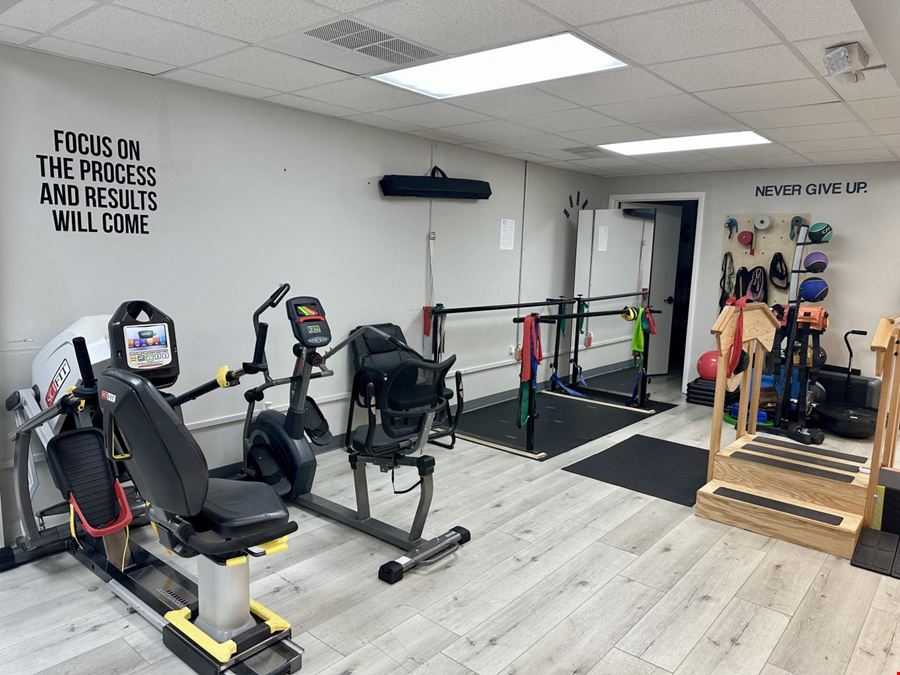2 Remaining Suites for Lease in Hamilton Medical Campus