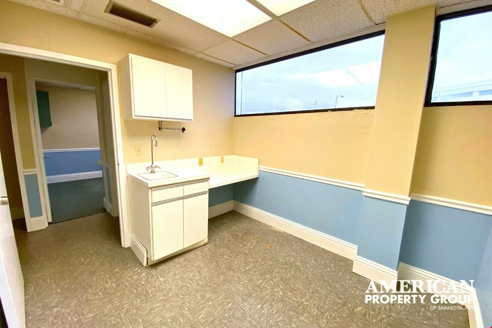 Prior Physical Therapy with Exam Rooms